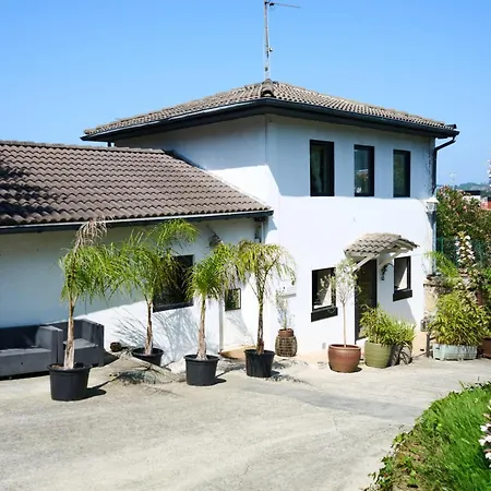 Azul En Casa Con Encanto Couette-café Irun